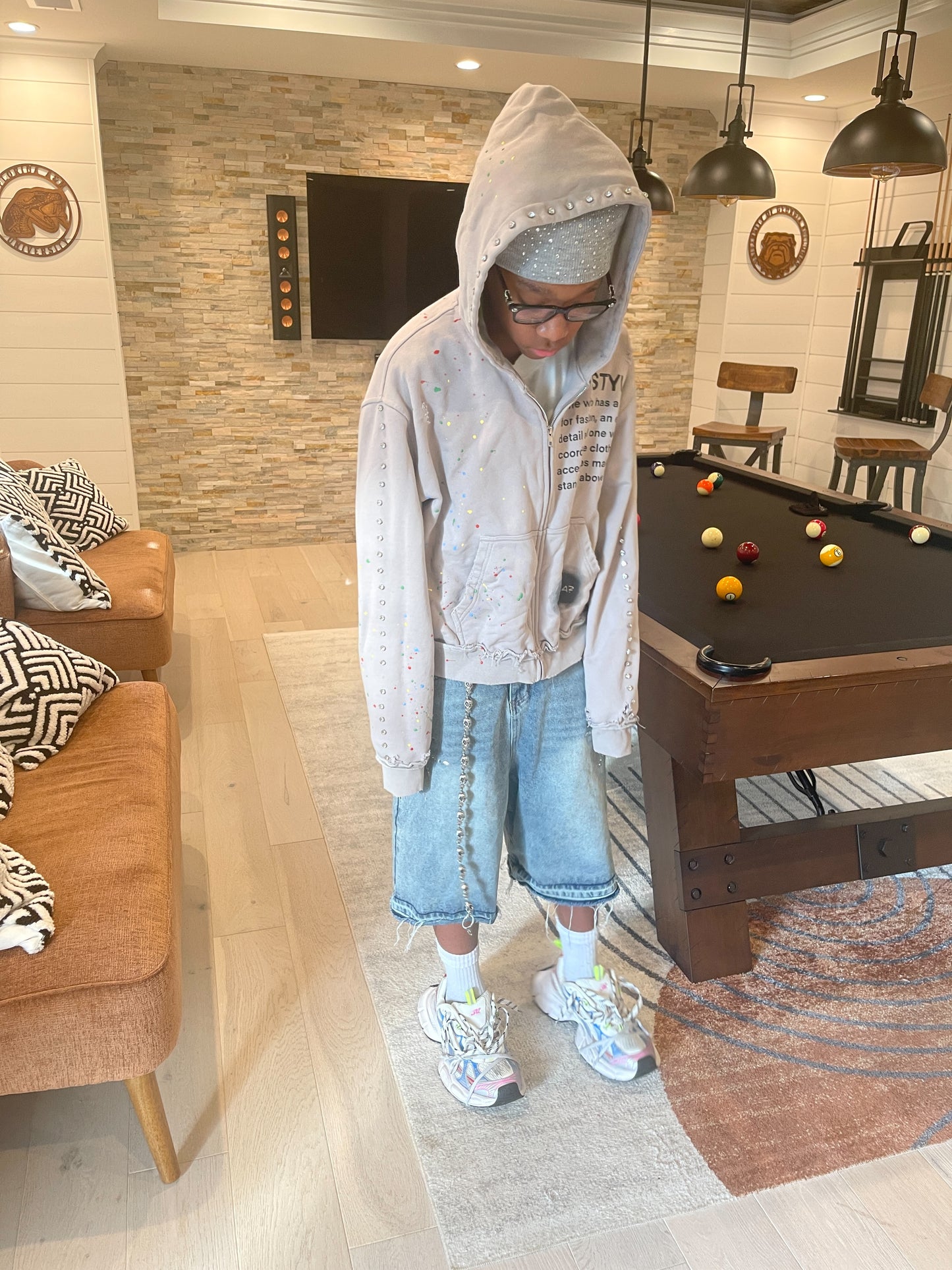 “NOSTYLIST” ZIP UP